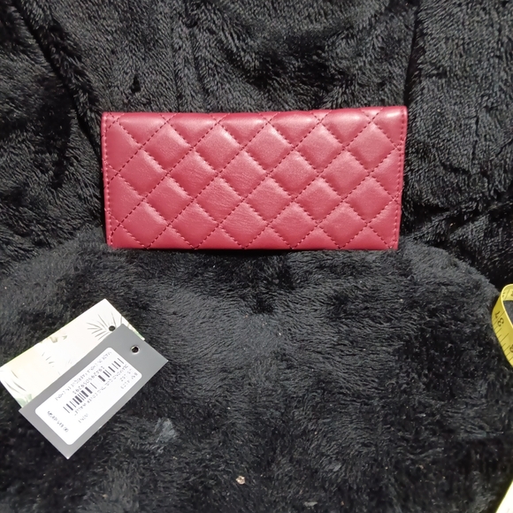 NWT Badgley Mischka quilted long wallet - Picture 4 of 7